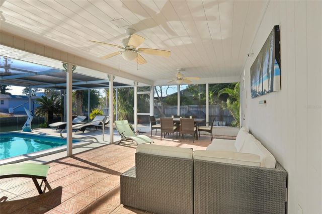 552 JUAN ANASCO DRIVE, Longboat Key, FL 34228