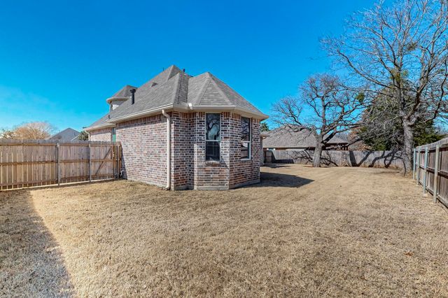 3306 Oak Run Lane, Mansfield, TX 76063