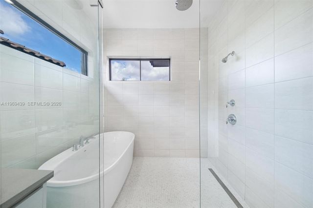 8120 NW 43rd St, Doral, FL 33166