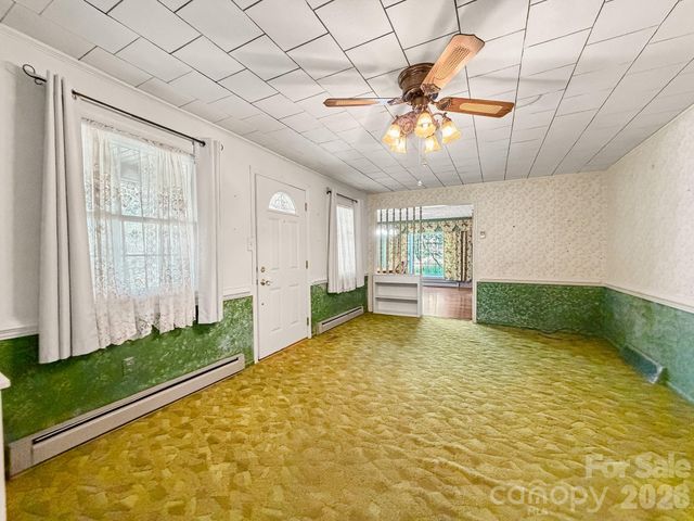 1401 E Union Street, Morganton, NC 28655