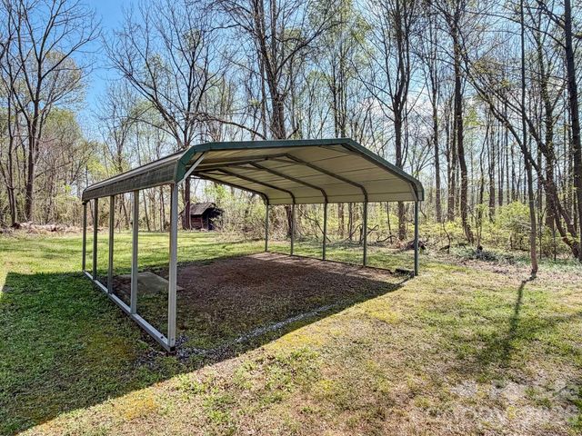 1401 E Union Street, Morganton, NC 28655