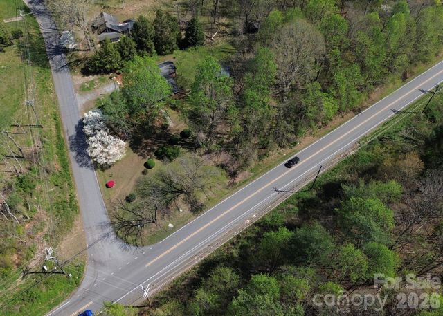 1401 E Union Street, Morganton, NC 28655