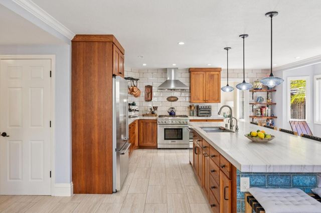 123 Presidio Avenue, El Granada, CA 94019