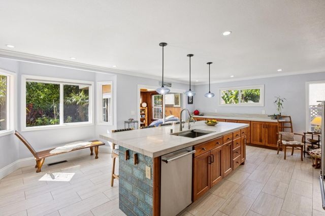 123 Presidio Avenue, El Granada, CA 94019