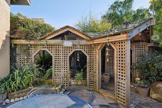 123 Presidio Avenue, El Granada, CA 94019