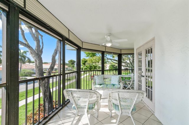 7533 Glendevon Lane 905, Delray Beach, FL 33446