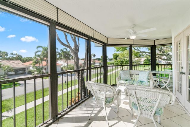 7533 Glendevon Lane 905, Delray Beach, FL 33446