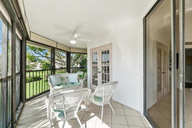 7533 Glendevon Lane 905, Delray Beach, FL 33446