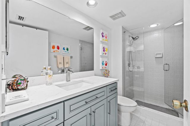 7533 Glendevon Lane 905, Delray Beach, FL 33446