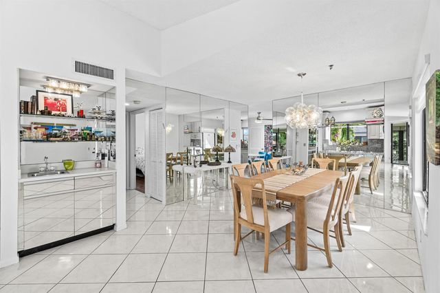 7533 Glendevon Lane 905, Delray Beach, FL 33446