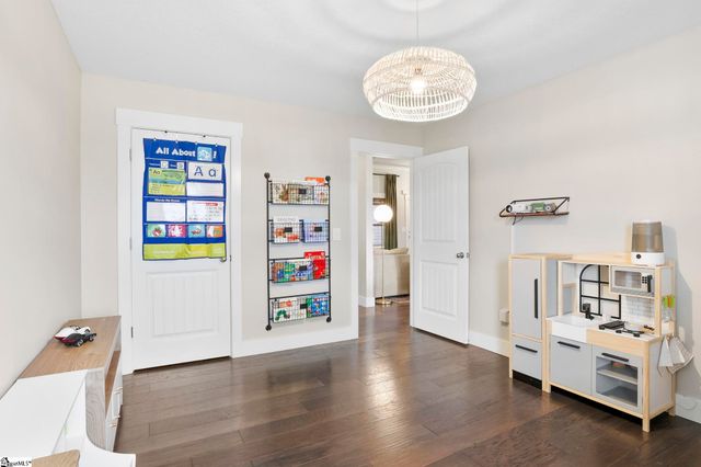 341 Mill Gin Road, Campobello, SC 29322