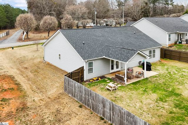 341 Mill Gin Road, Campobello, SC 29322