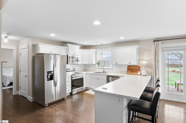 341 Mill Gin Road, Campobello, SC 29322