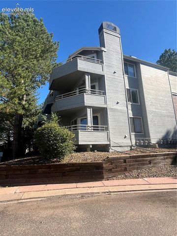 3610 Iguana Drive, Colorado Springs, CO 80910