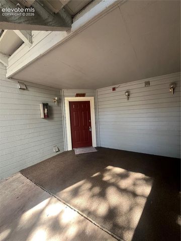 3610 Iguana Drive, Colorado Springs, CO 80910