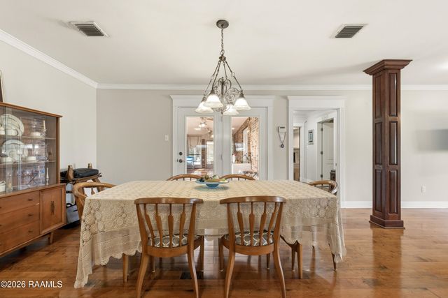 1907 Teche Drive, Breaux Bridge, LA 70517