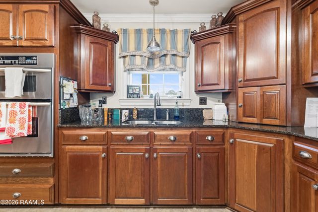 1907 Teche Drive, Breaux Bridge, LA 70517