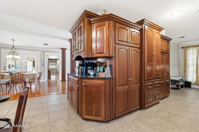 1907 Teche Drive, Breaux Bridge, LA 70517