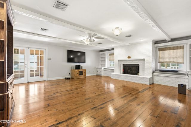 1907 Teche Drive, Breaux Bridge, LA 70517