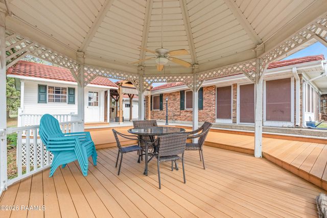 1907 Teche Drive, Breaux Bridge, LA 70517