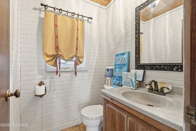 1907 Teche Drive, Breaux Bridge, LA 70517