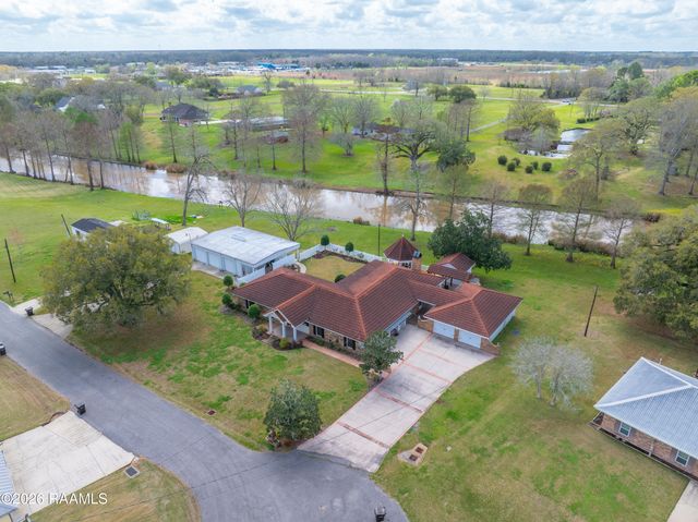 1907 Teche Drive, Breaux Bridge, LA 70517