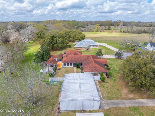 1907 Teche Drive, Breaux Bridge, LA 70517