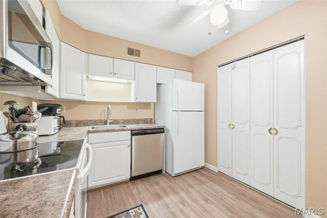 3129 Roger Williams Drive A, Bridgeton, MO 63044