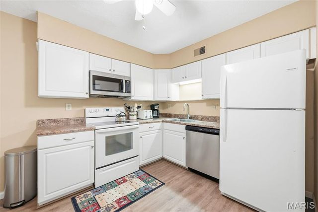 3129 Roger Williams Drive A, Bridgeton, MO 63044