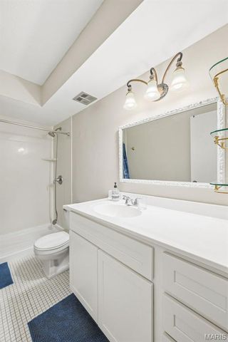 3129 Roger Williams Drive A, Bridgeton, MO 63044