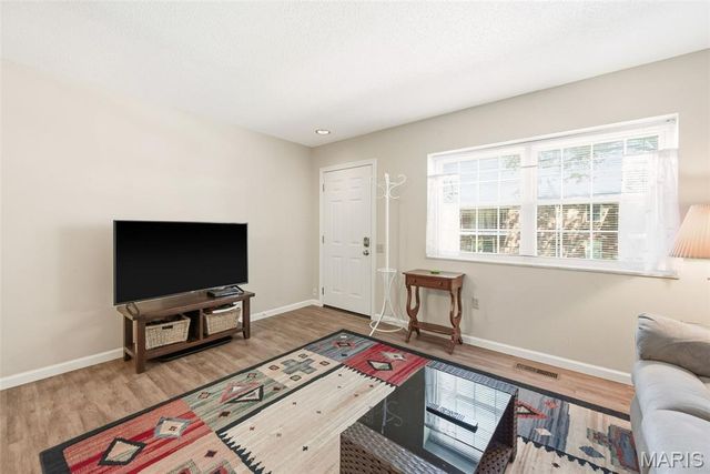 3129 Roger Williams Drive A, Bridgeton, MO 63044