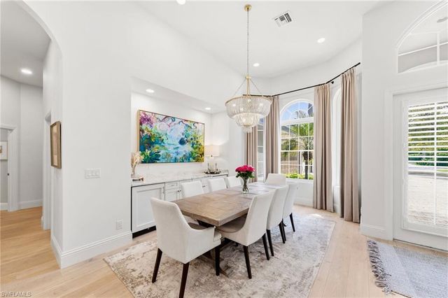 9235 The LN, Naples, FL 34109