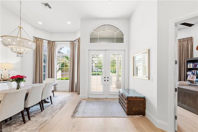 9235 The LN, Naples, FL 34109