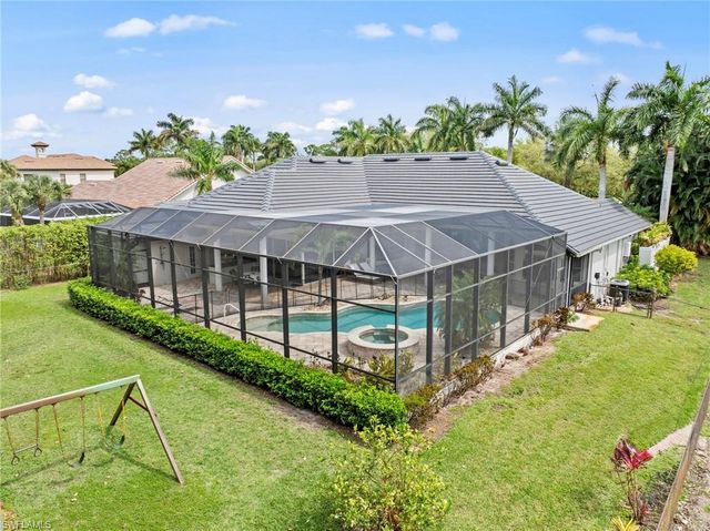9235 The LN, Naples, FL 34109