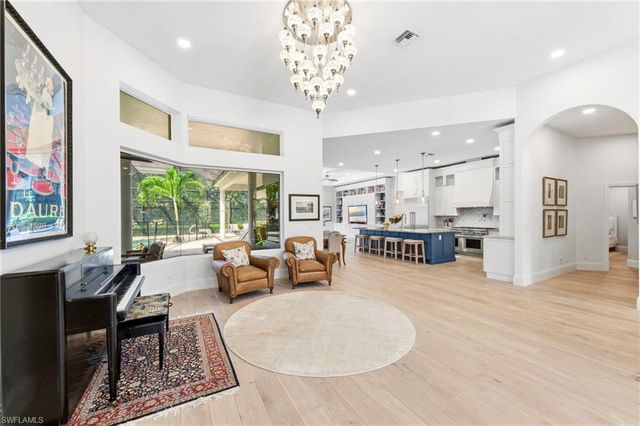 9235 The LN, Naples, FL 34109