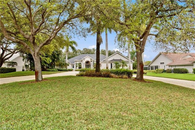 9235 The LN, Naples, FL 34109