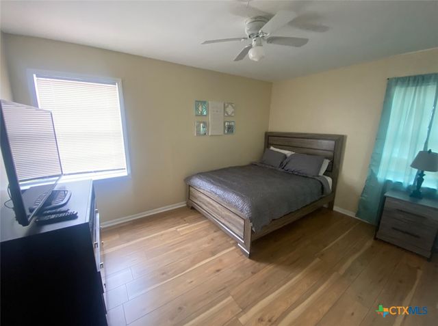 722 W AVENUE E, Copperas Cove, TX 76522