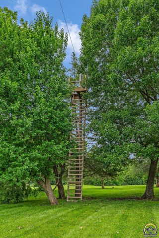 6412 SW Vorse RD, Auburn, KS 66402