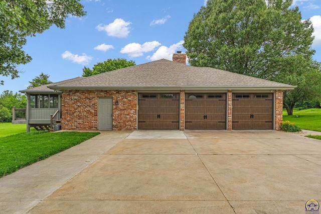 6412 SW Vorse RD, Auburn, KS 66402