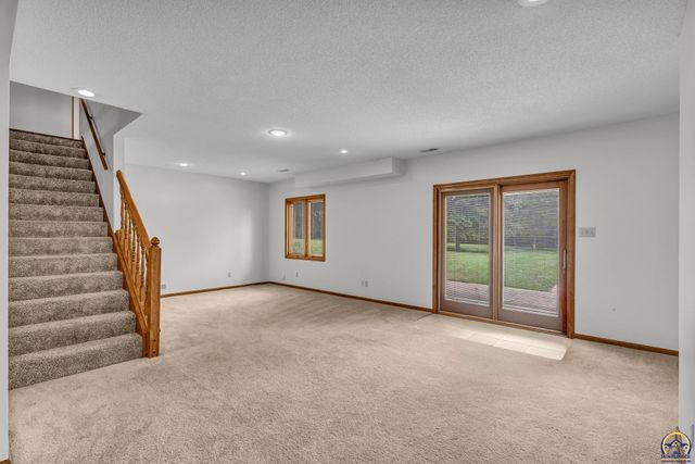 6412 SW Vorse RD, Auburn, KS 66402