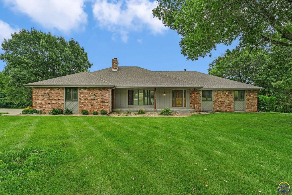 6412 SW Vorse RD, Auburn, KS 66402