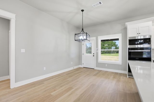 75 Emerald Lane, Greers Ferry, AR 72067