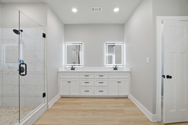 75 Emerald Lane, Greers Ferry, AR 72067