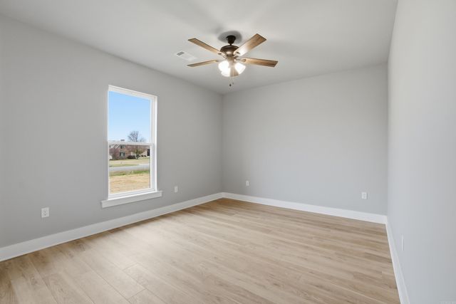 75 Emerald Lane, Greers Ferry, AR 72067