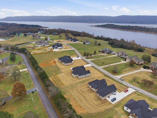 75 Emerald Lane, Greers Ferry, AR 72067