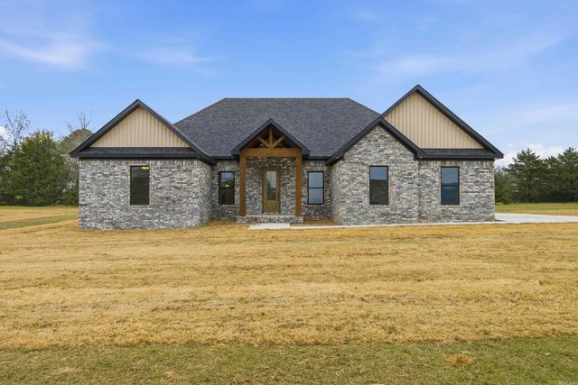 75 Emerald Lane, Greers Ferry, AR 72067