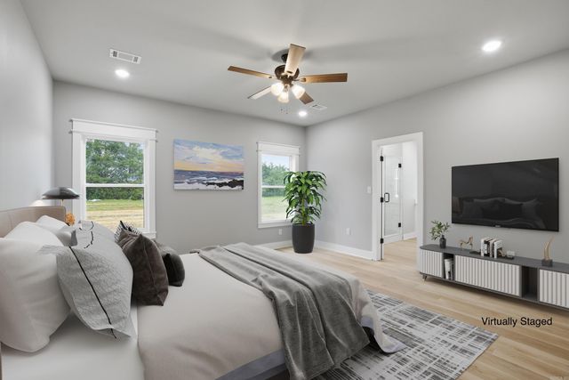 75 Emerald Lane, Greers Ferry, AR 72067