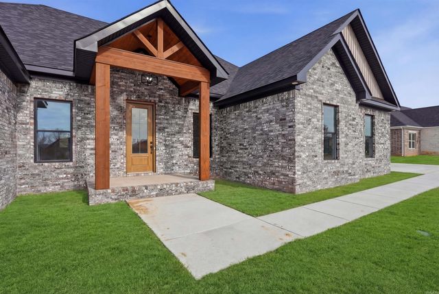 75 Emerald Lane, Greers Ferry, AR 72067