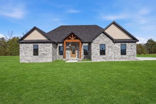 75 Emerald Lane, Greers Ferry, AR 72067