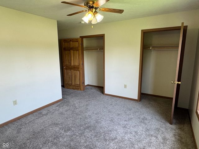 8 Gladiator Drive, Waynetown, IN 47990